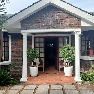 Bed & Breakfast Marinda's, Cape Town